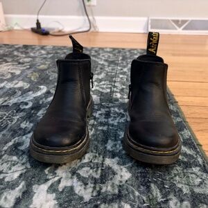 Youth doc martens